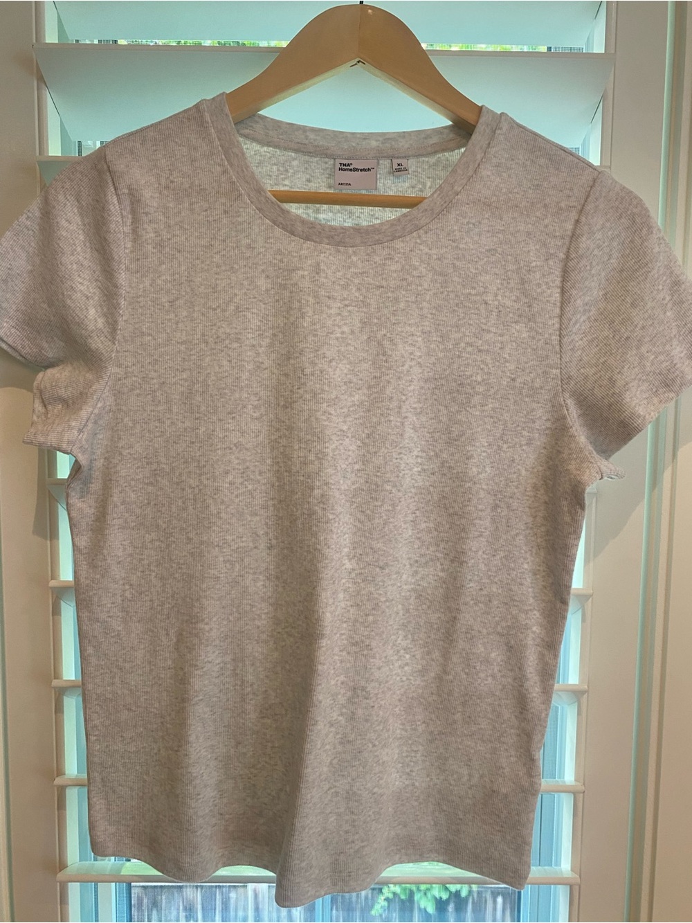 TNA Homestretch Women’s Crewneck Short Sleeve Top - size XL new condition